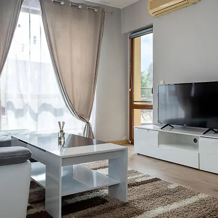 1br In Briz With Parking Space By Flat Manаger Апартаменти *