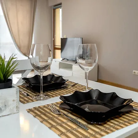 1br In Briz With Parking Space By Flat Manаger Апартаменты